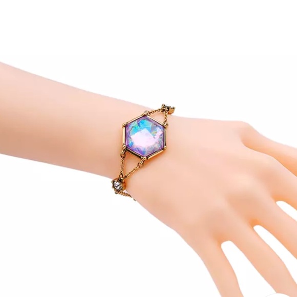 Beautiful Bracelet - Picture 2 of 8